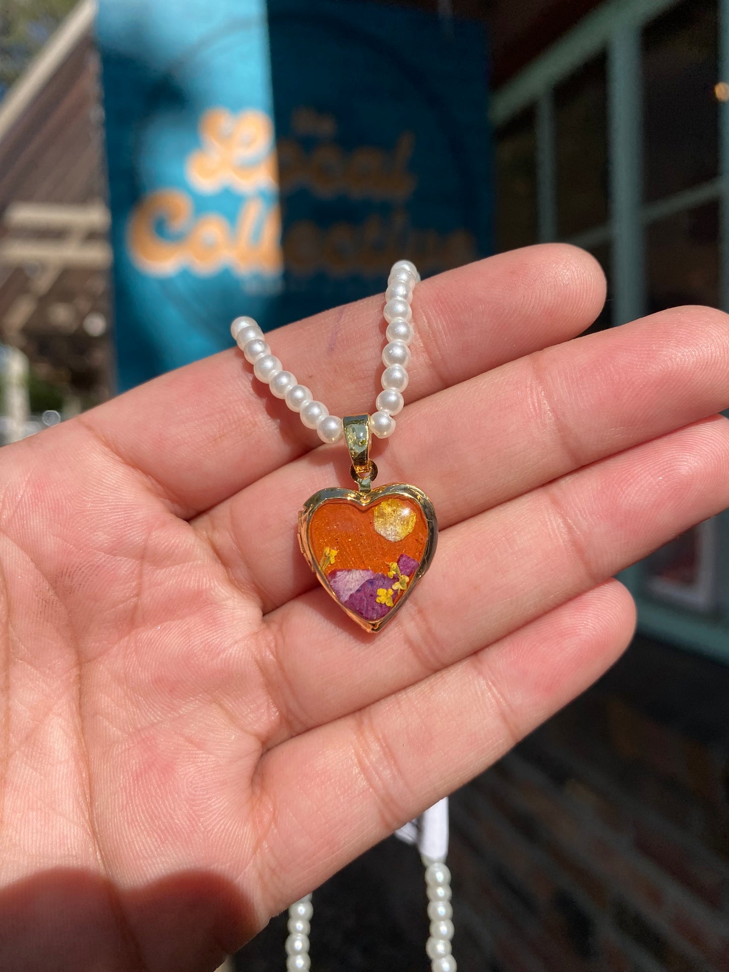 Floral heart lockets