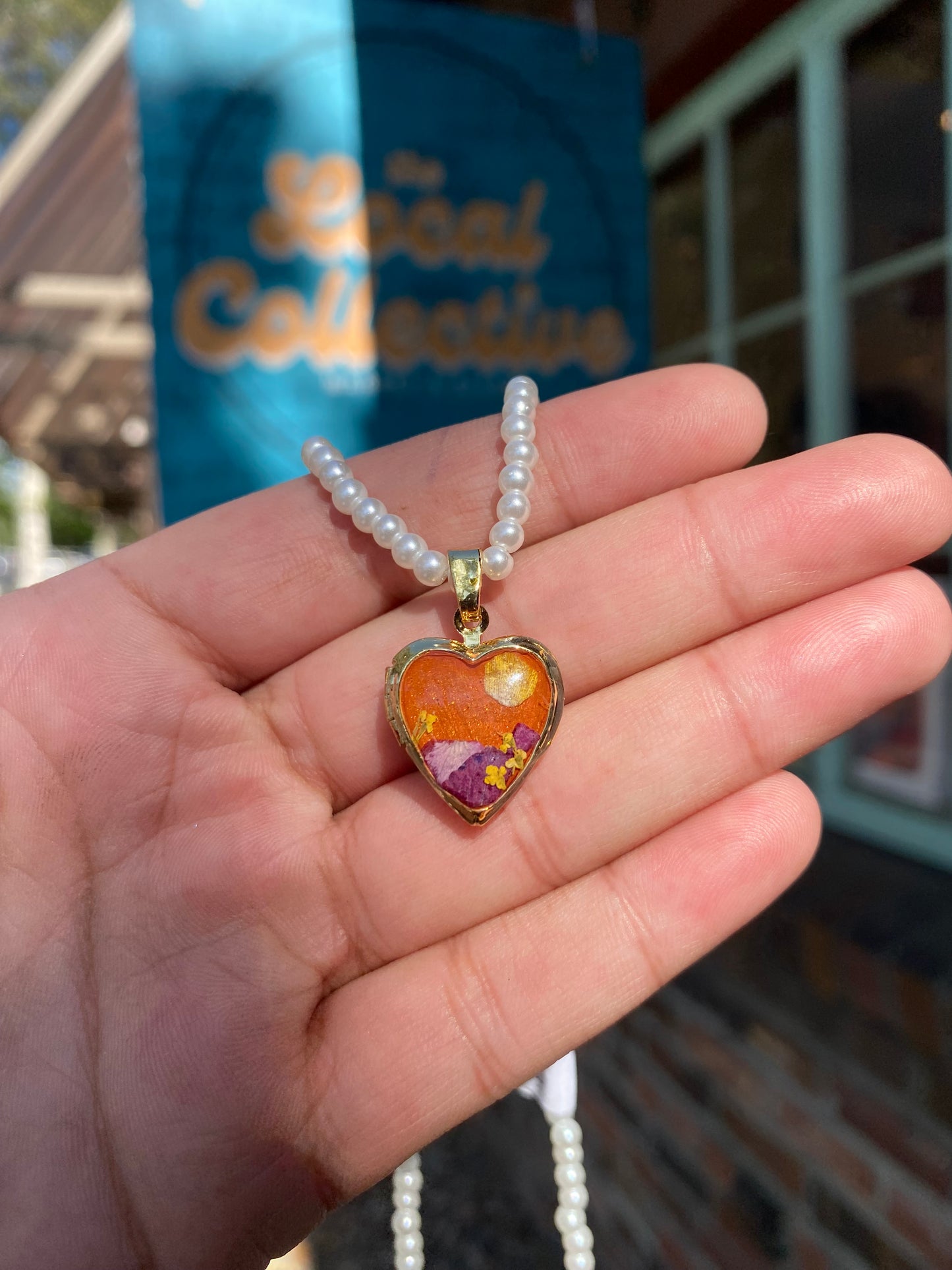 Floral heart lockets