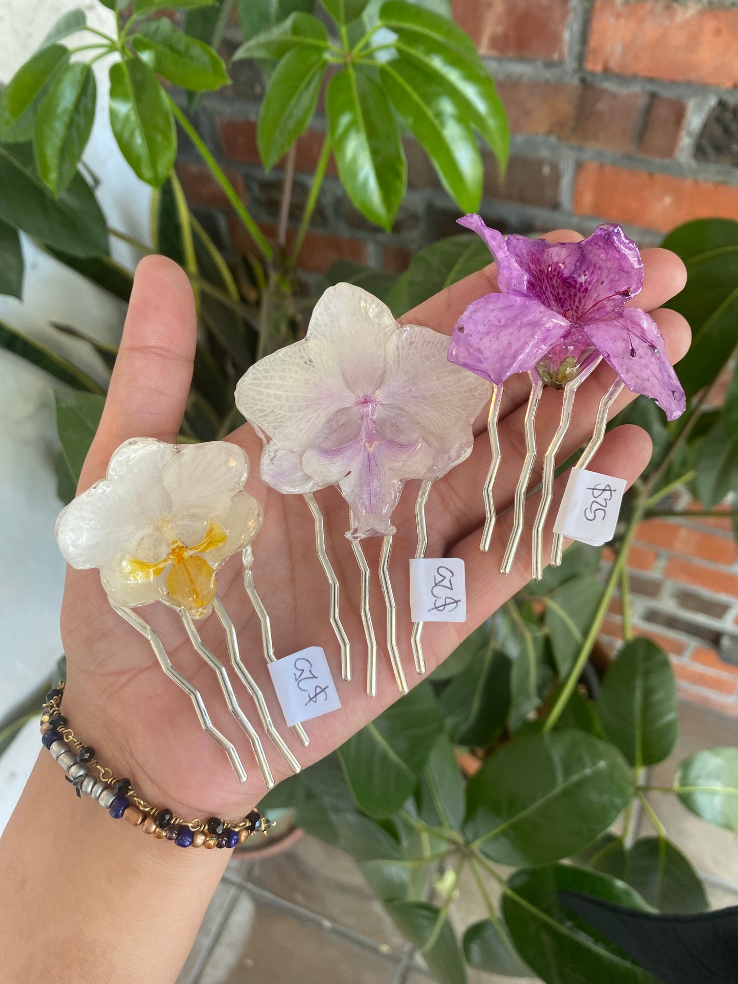 Orchid hair pin